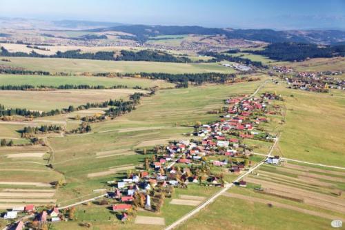 Letecké foto obce Mútne 2012
